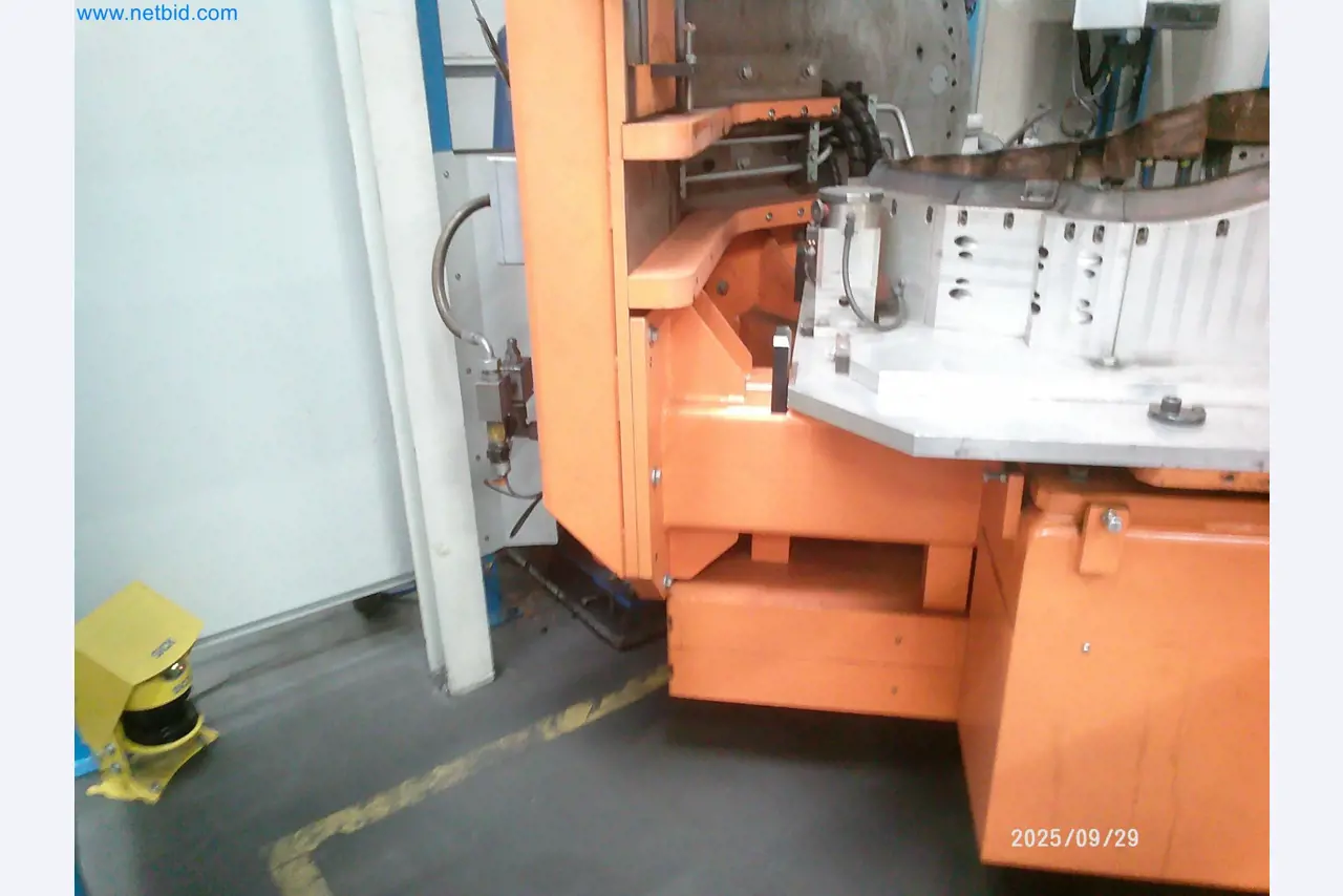 Machines and systems from the automotive supply industry-7