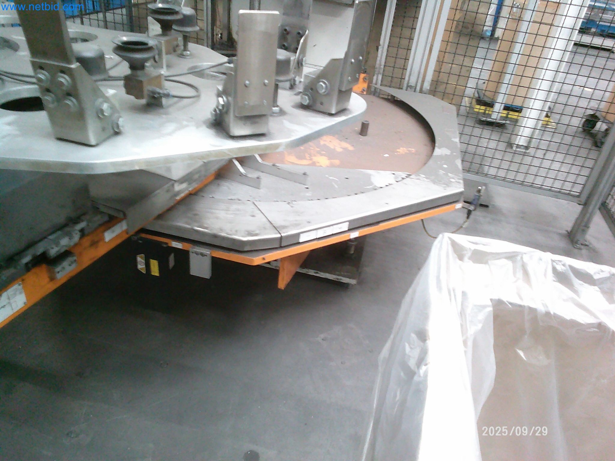 Machines and systems from the automotive supply industry-4