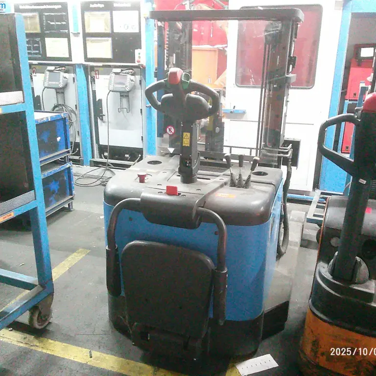 Electric pallet truck Hanselifter E1536GS-02