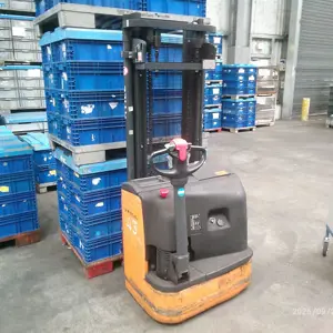 Porta-paletes elétrico Still EGV20