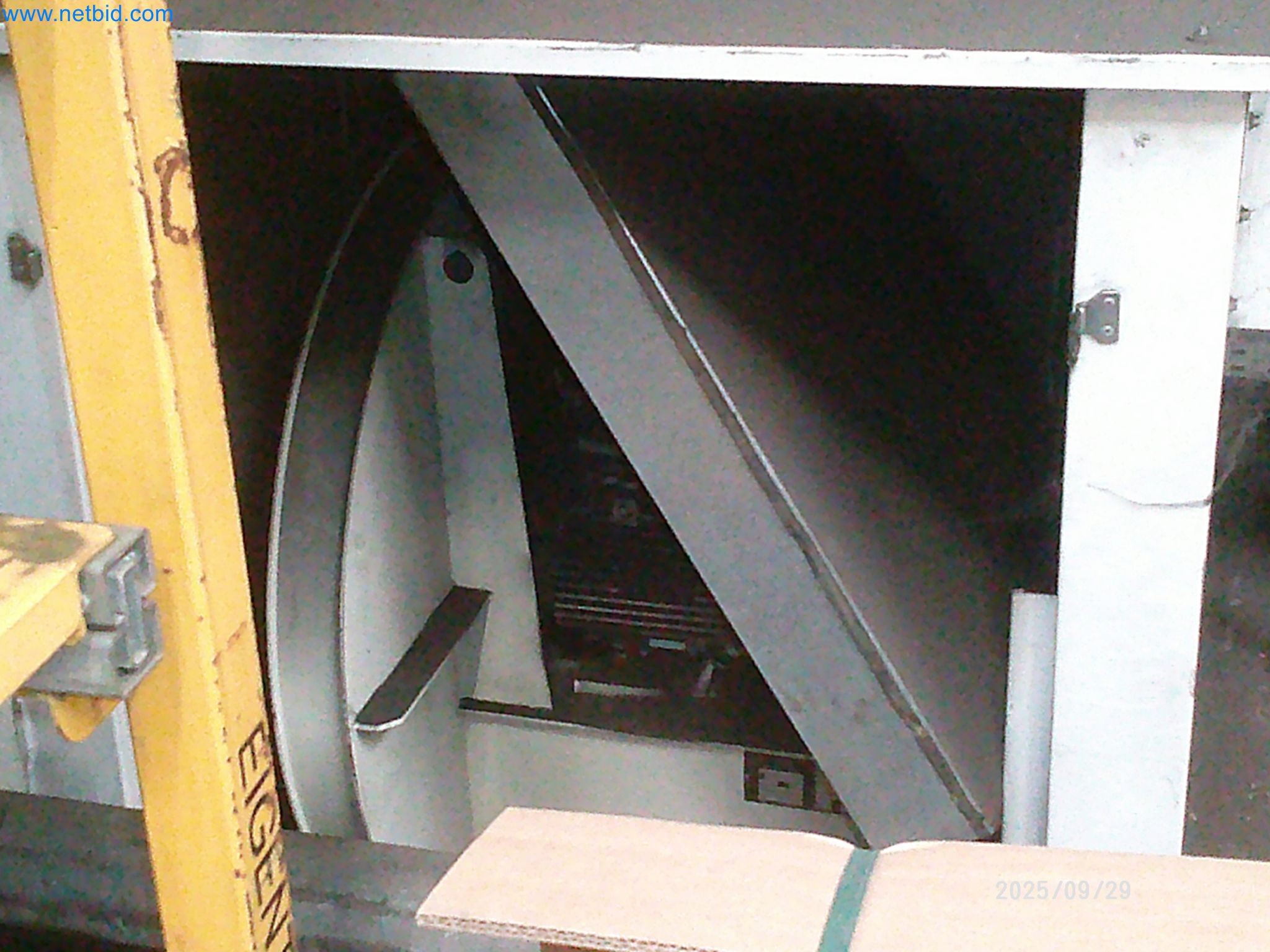 Machines and systems from the automotive supply industry-5