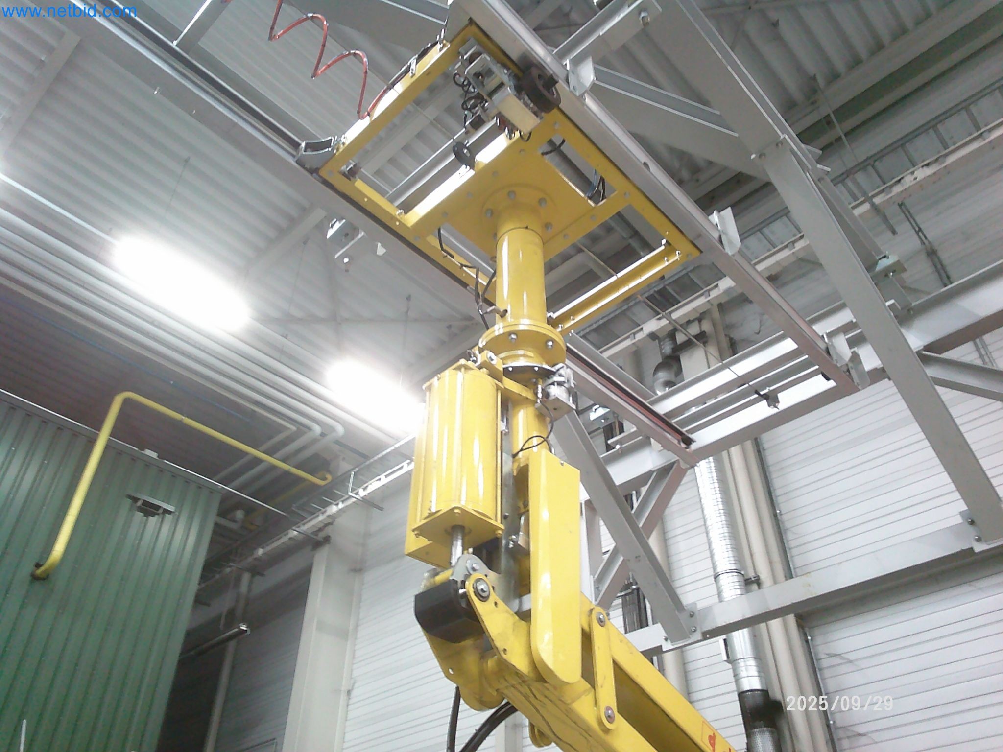 Machines and systems from the automotive supply industry-6