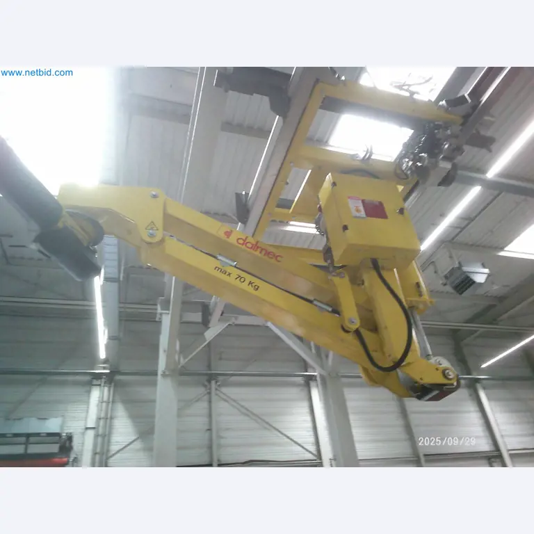 Machines and systems from the automotive supply industry-12