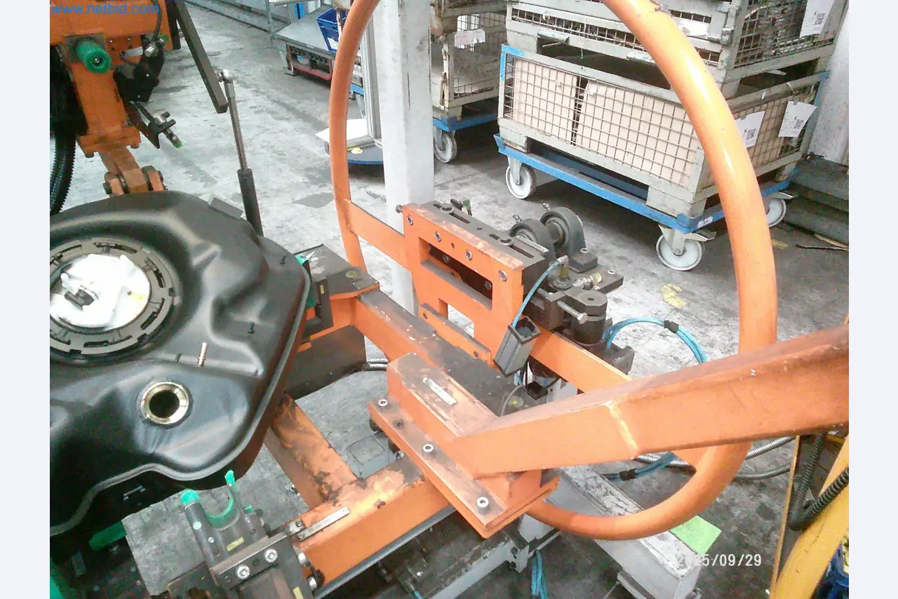 Machines and systems from the automotive supply industry-9