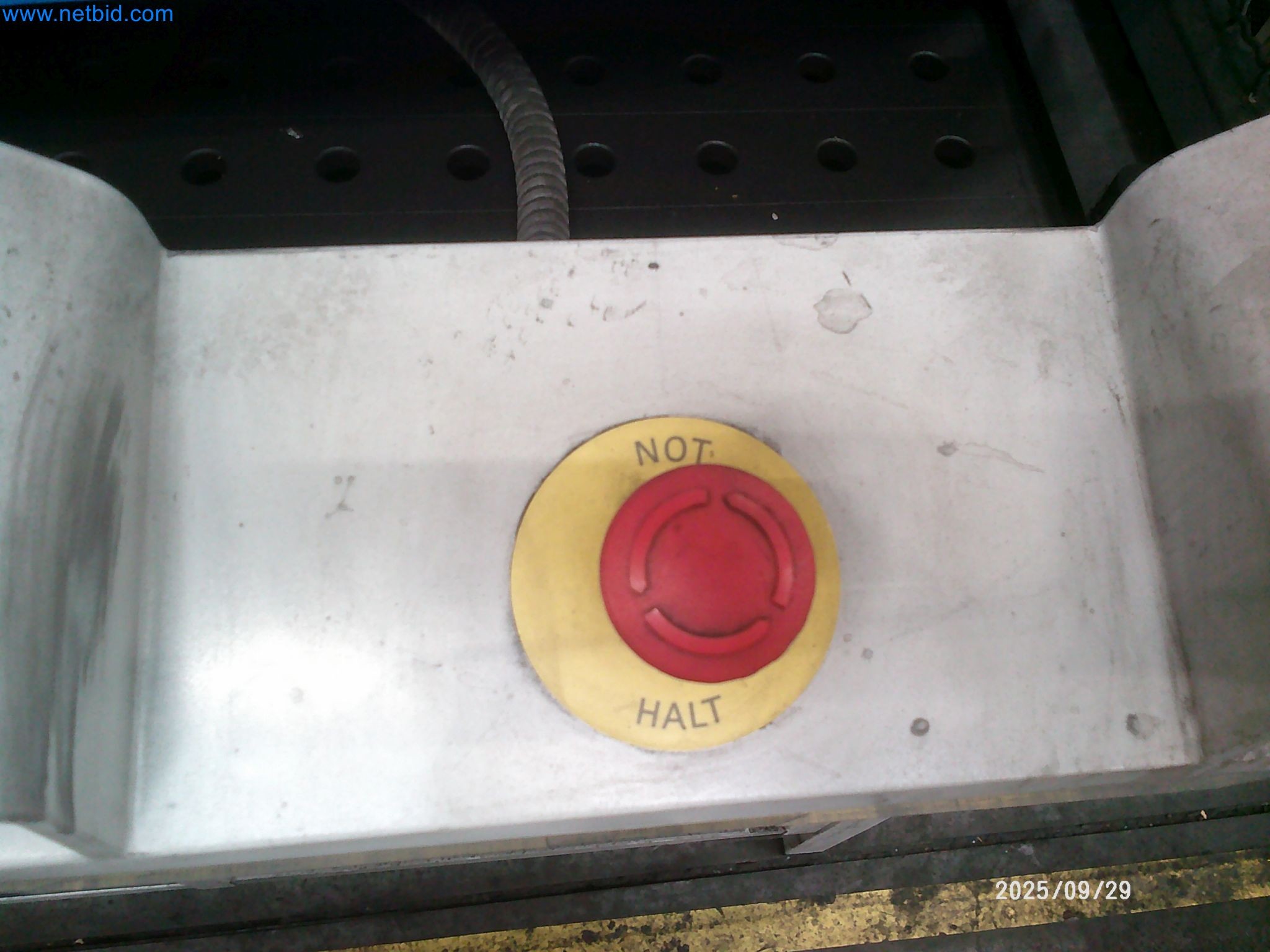 Machines and systems from the automotive supply industry-6