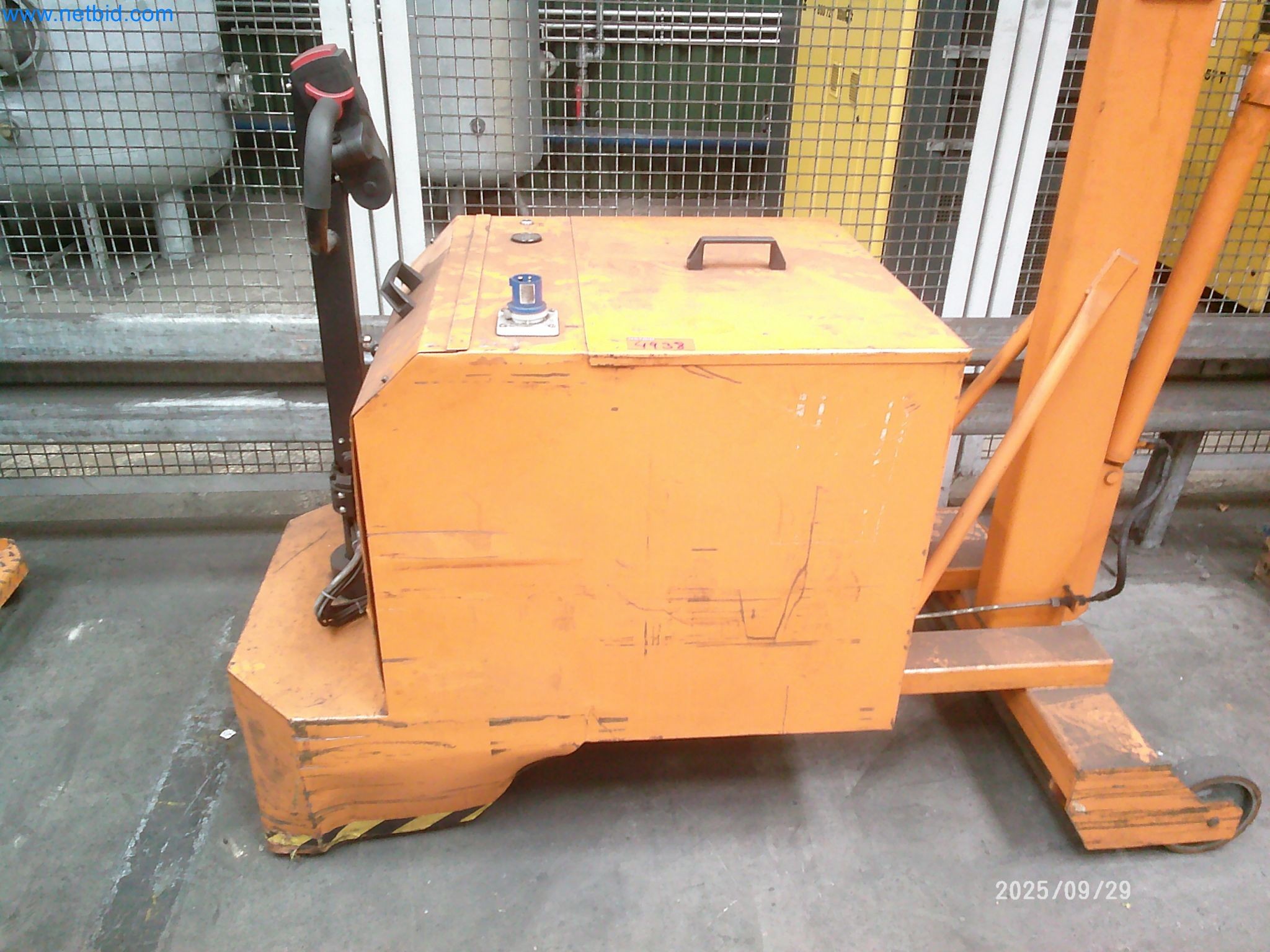 Machines and systems from the automotive supply industry-2