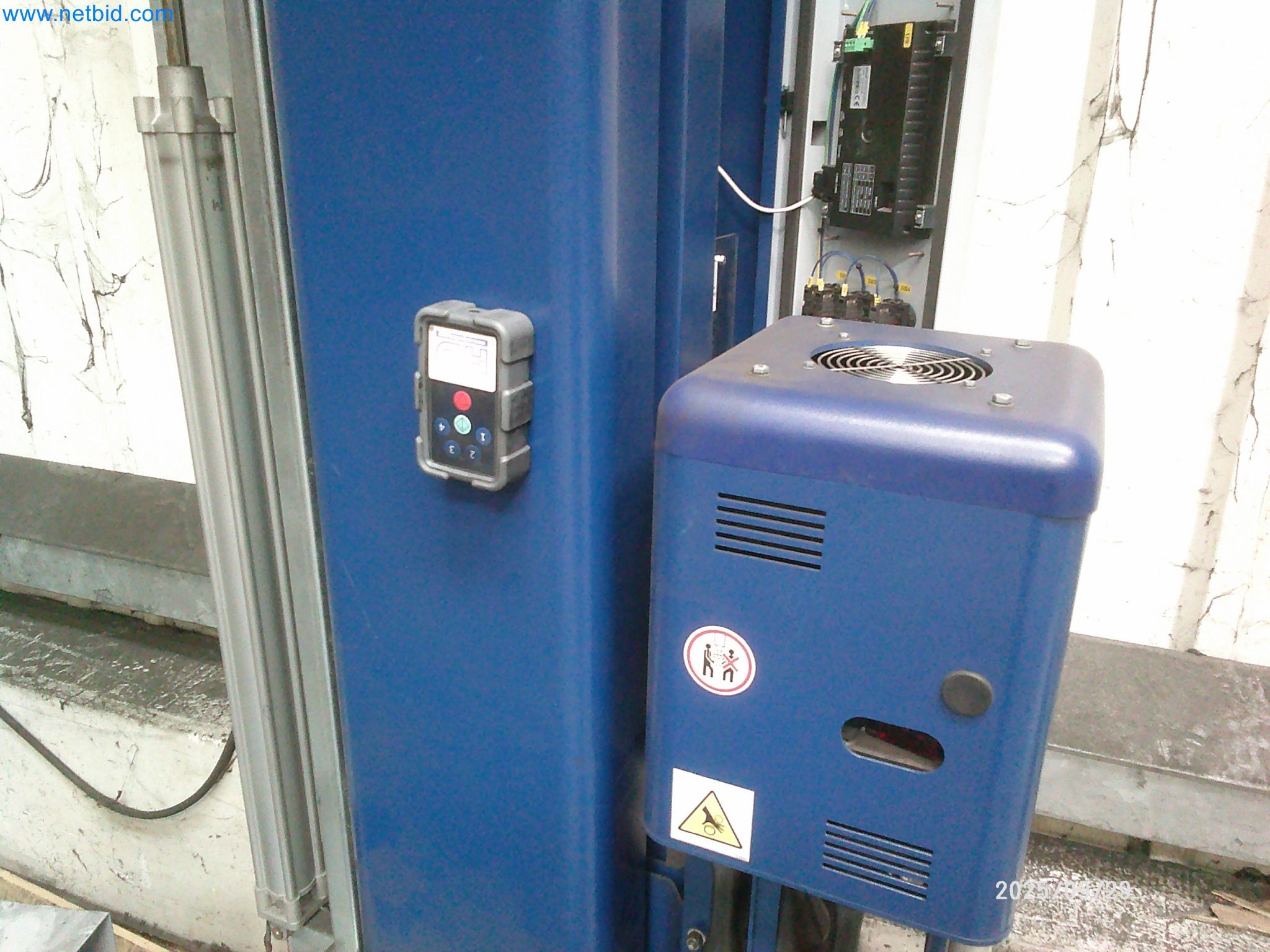 Machines and systems from the automotive supply industry-4