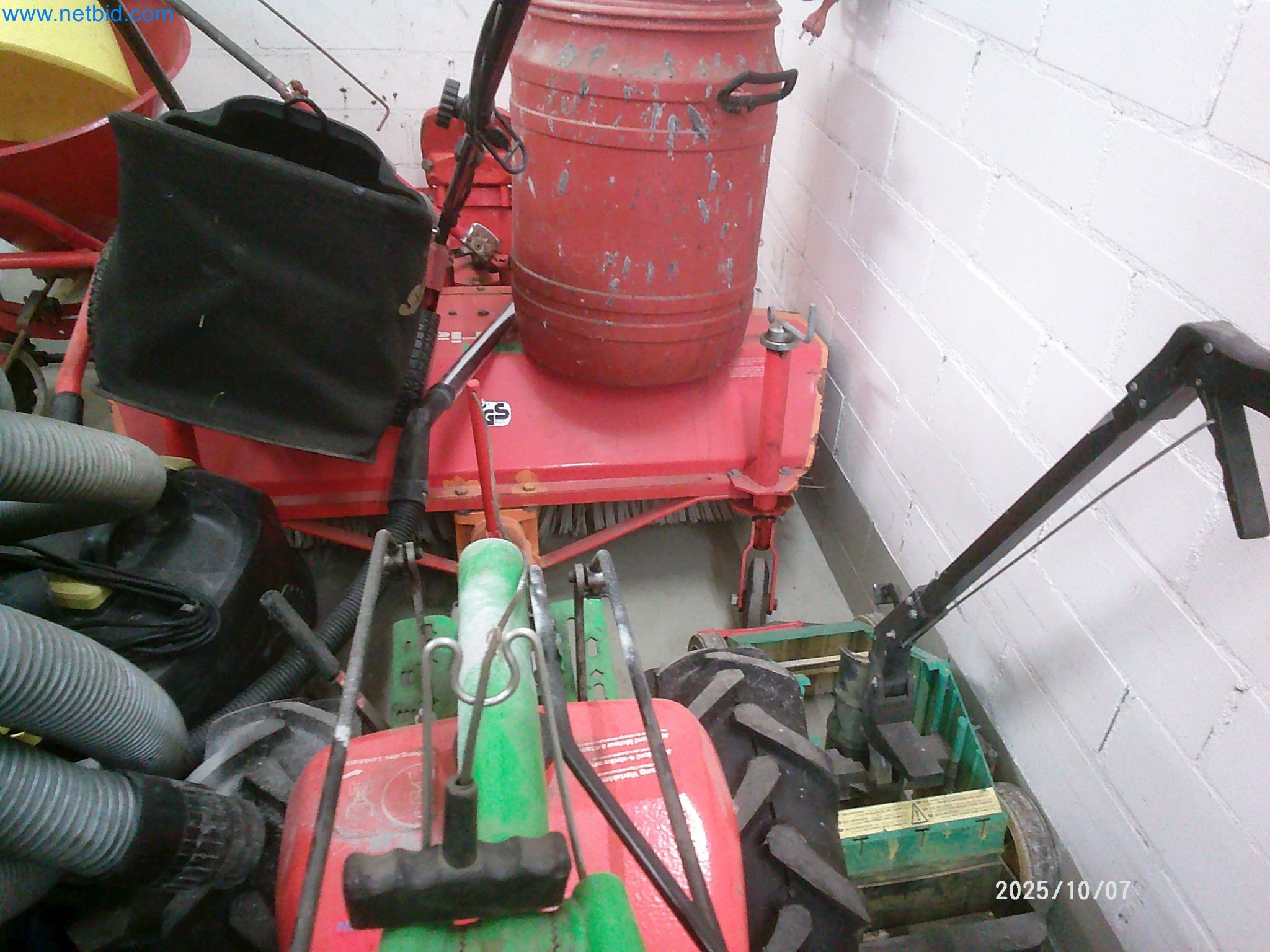 Machines and systems from the automotive supply industry-4