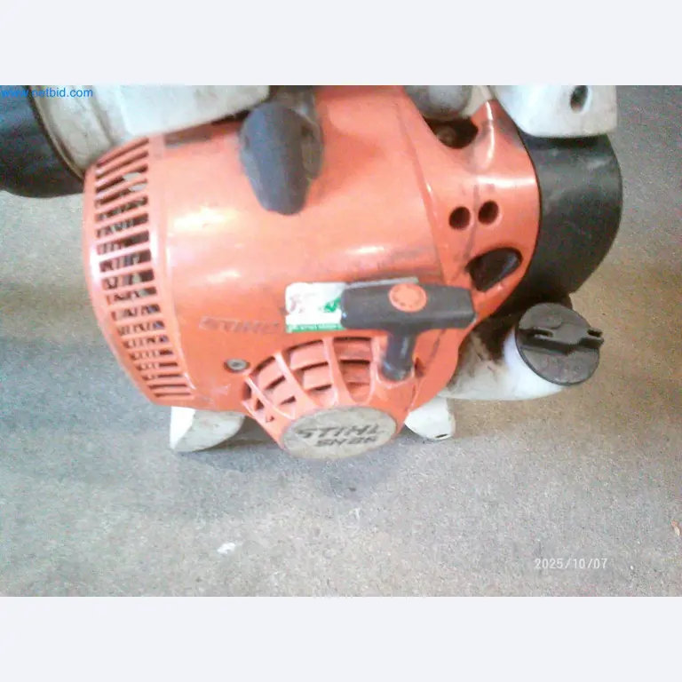 Maszyny i systemy z branży motoryzacyjnej-13