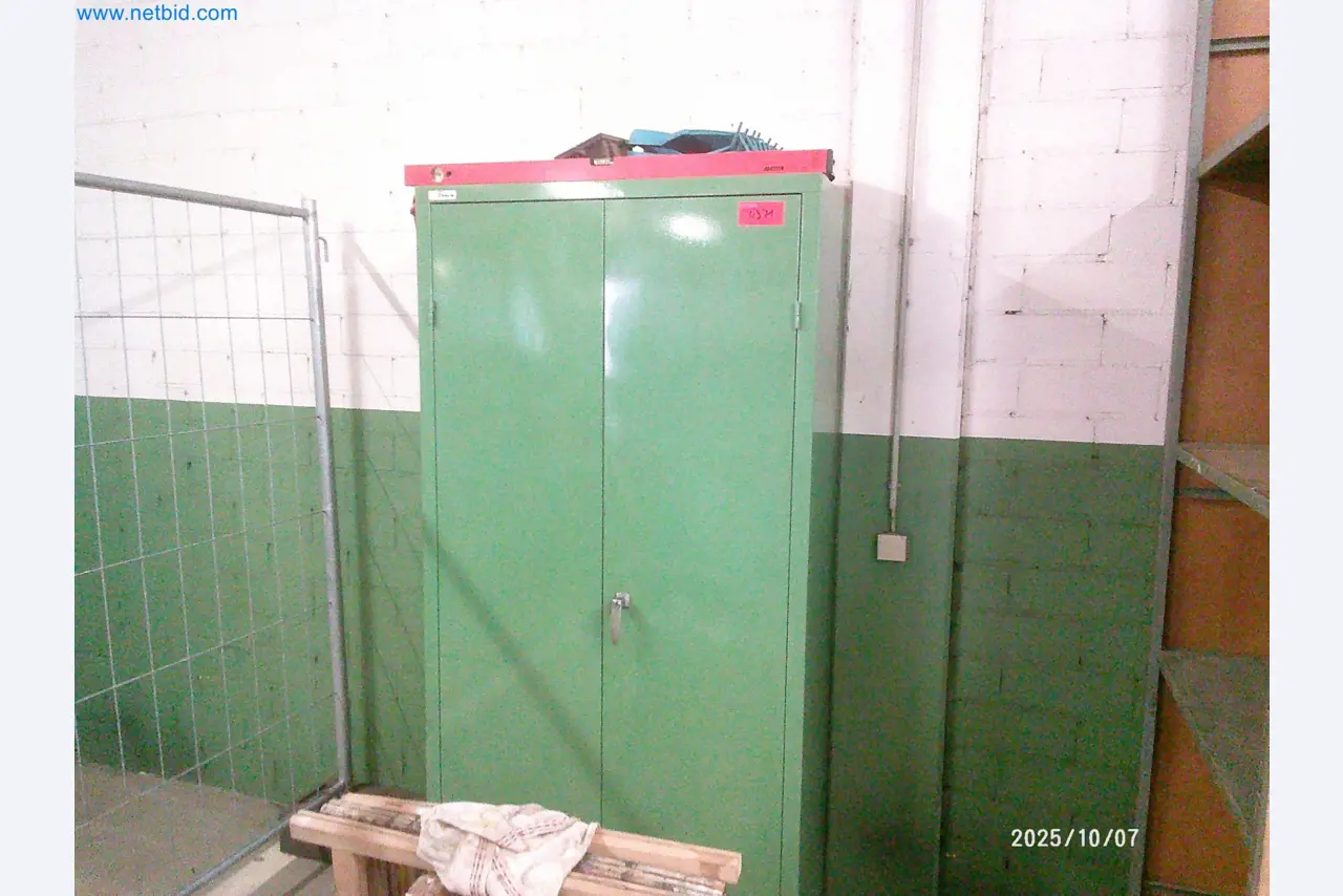 Maszyny i systemy z branży motoryzacyjnej-14