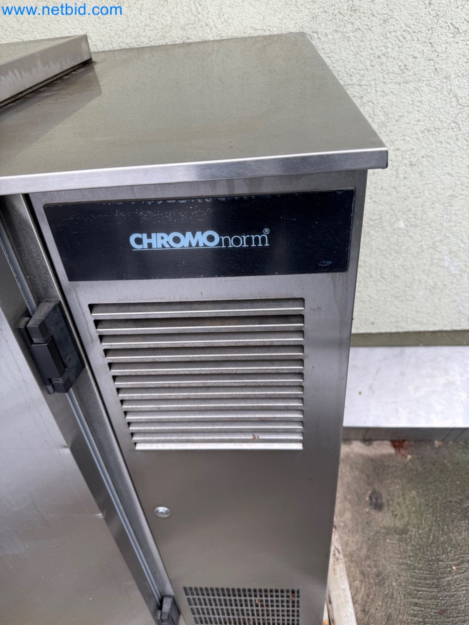 Stroje a systémy z oblasti dodávek pro automobilový průmysl-2