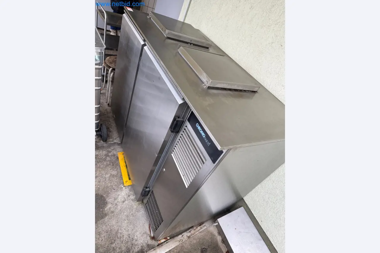 Stroje a systémy z oblasti dodávek pro automobilový průmysl-3