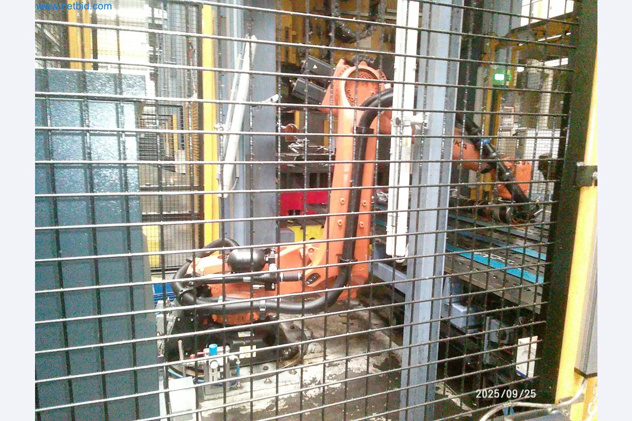 Machines and systems from the automotive supply industry-14