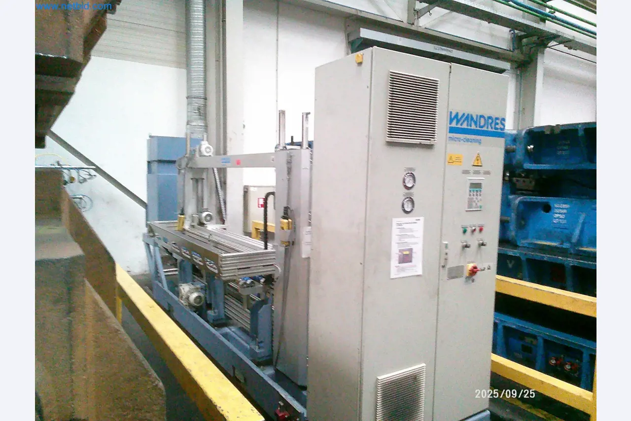 Machines and systems from the automotive supply industry-15