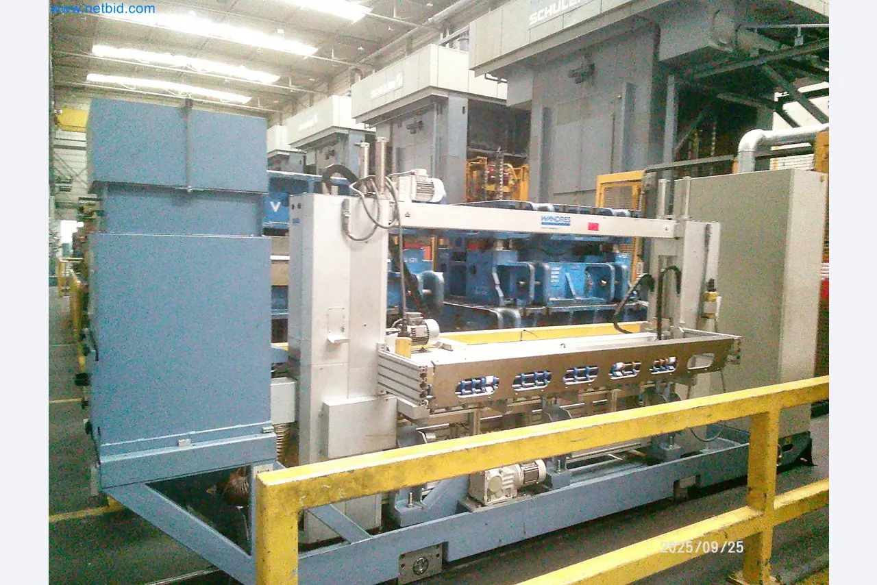 Machines and systems from the automotive supply industry-16