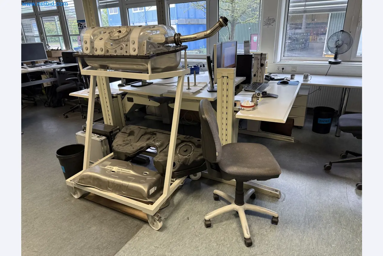 Machines and systems from the automotive supply industry-7