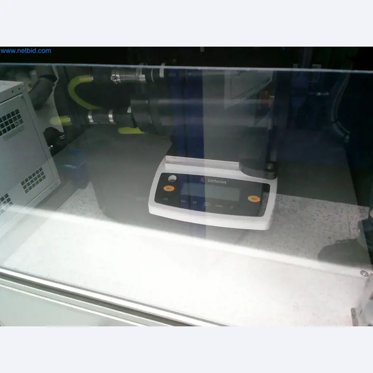 Machines et installations de l'industrie de la sous-traitance automobile-17