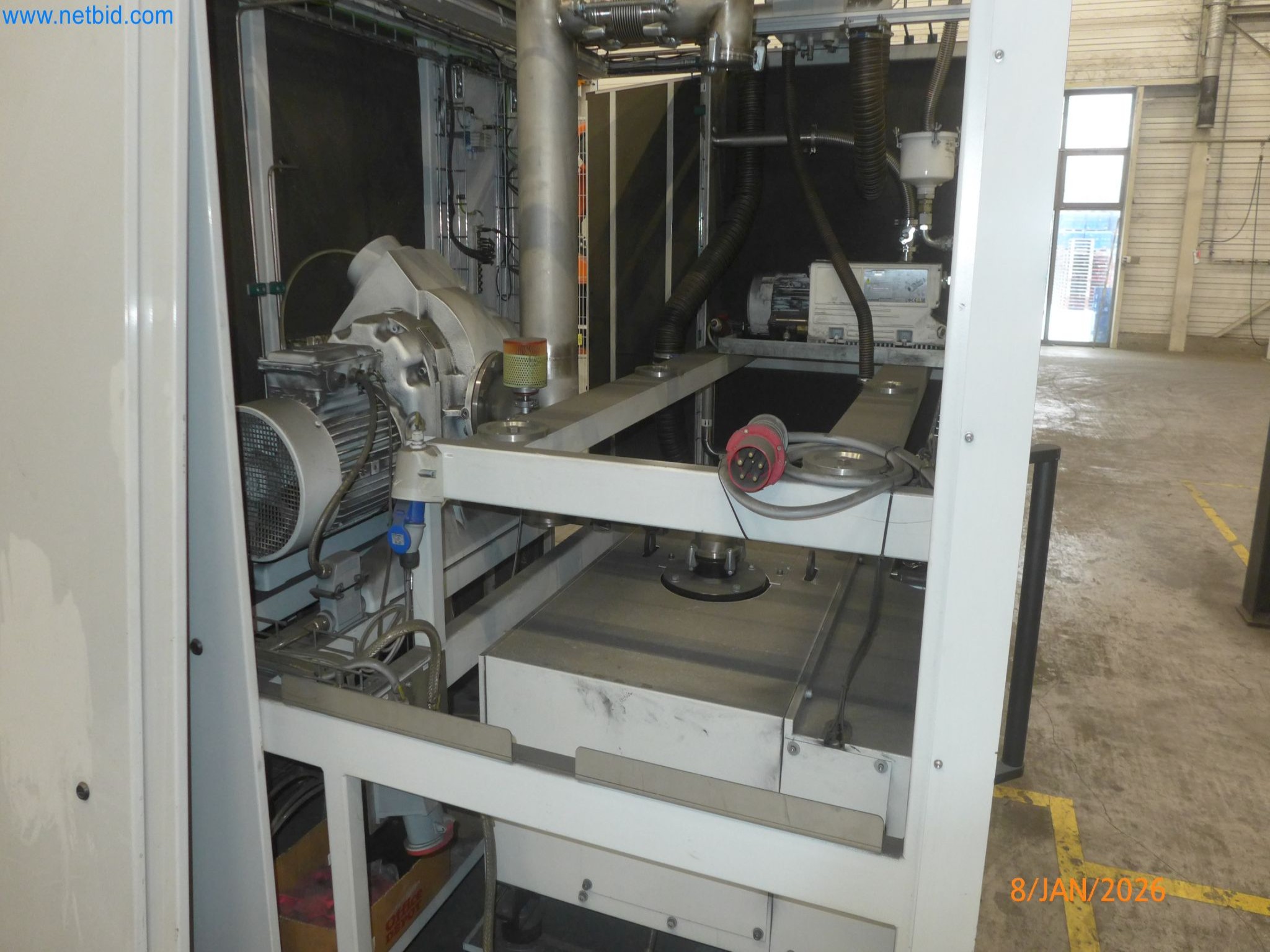 Machines and systems from the automotive supply industry-60