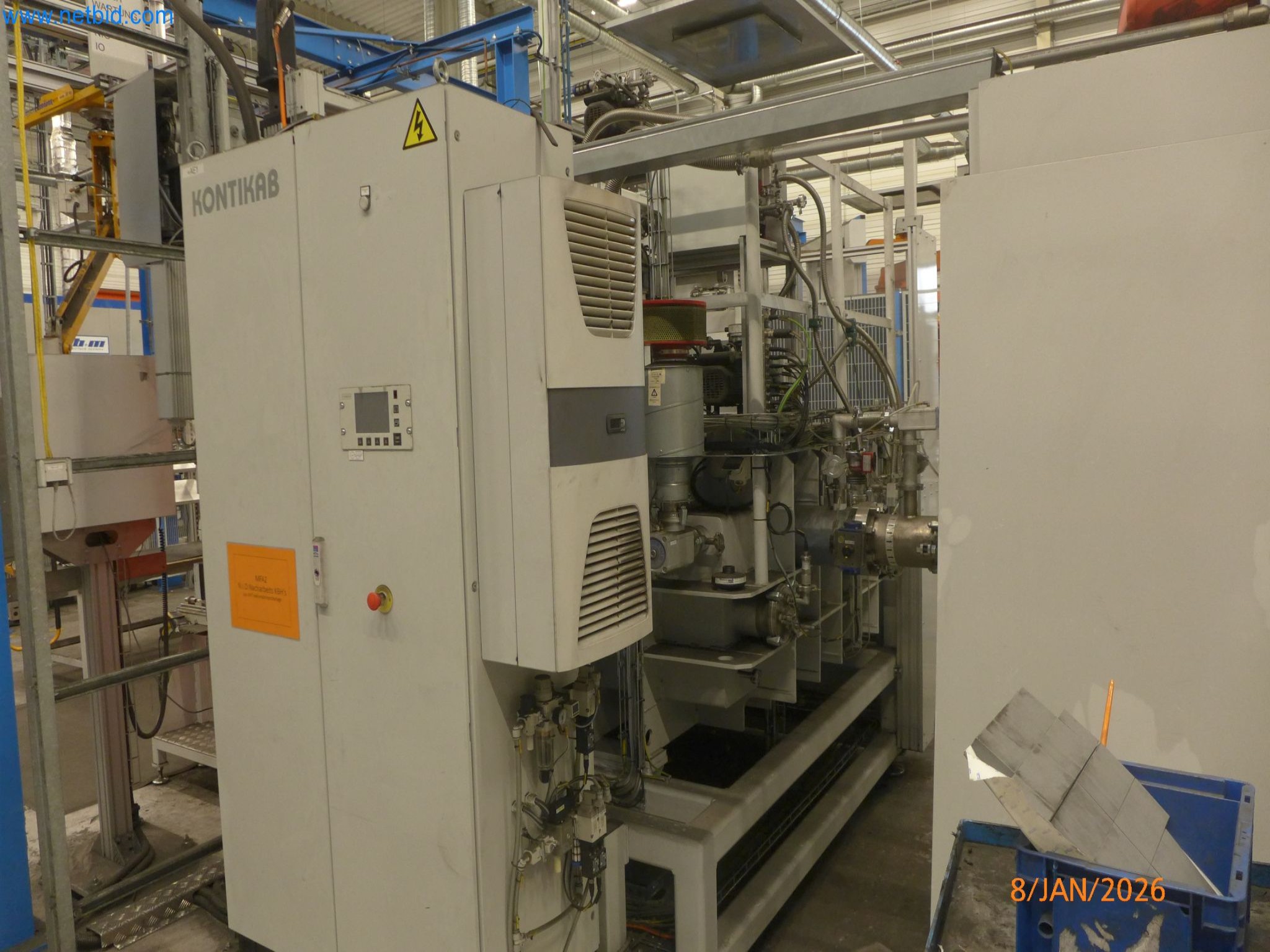 Machines and systems from the automotive supply industry-61