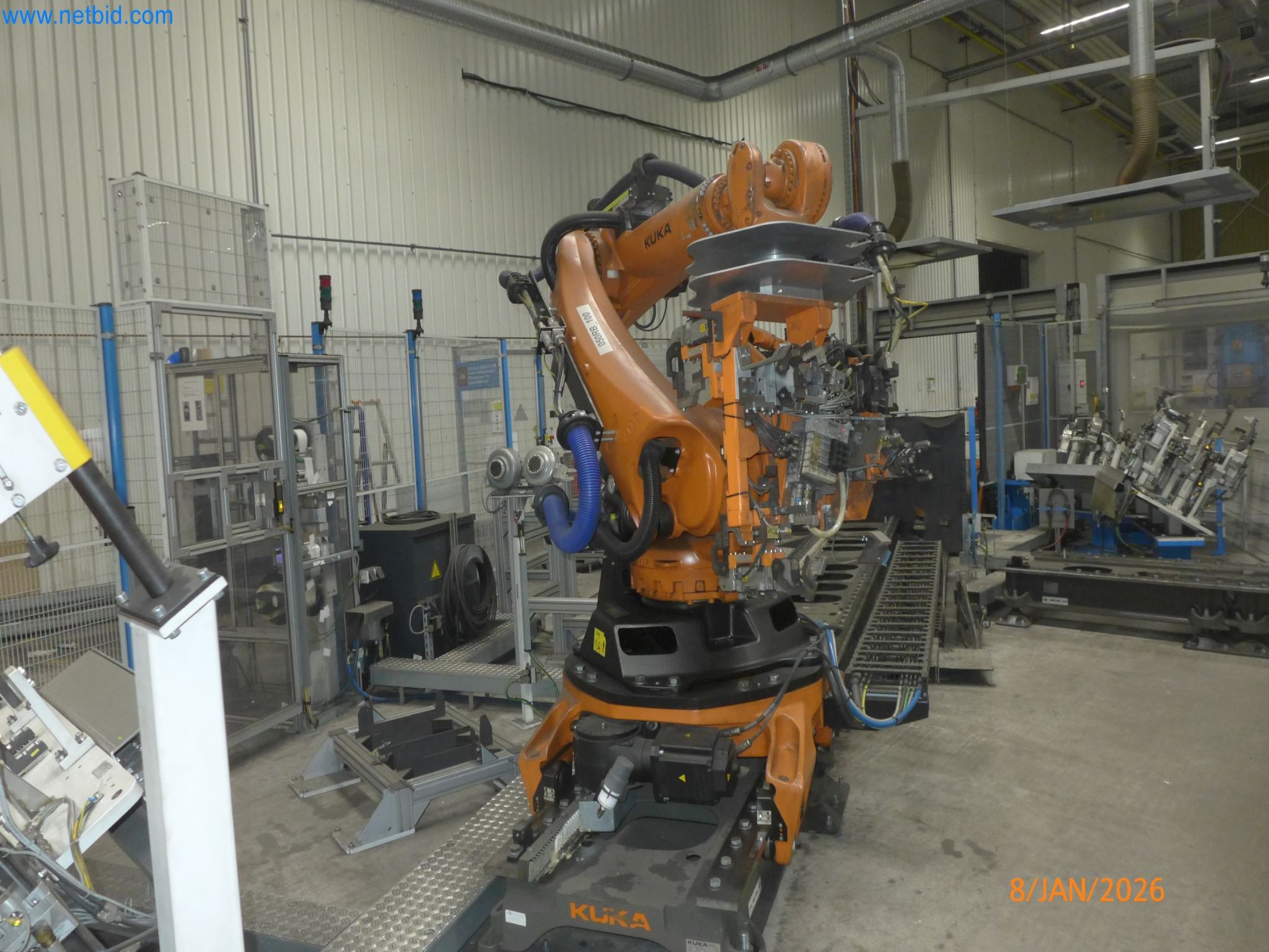 Machines and systems from the automotive supply industry-10