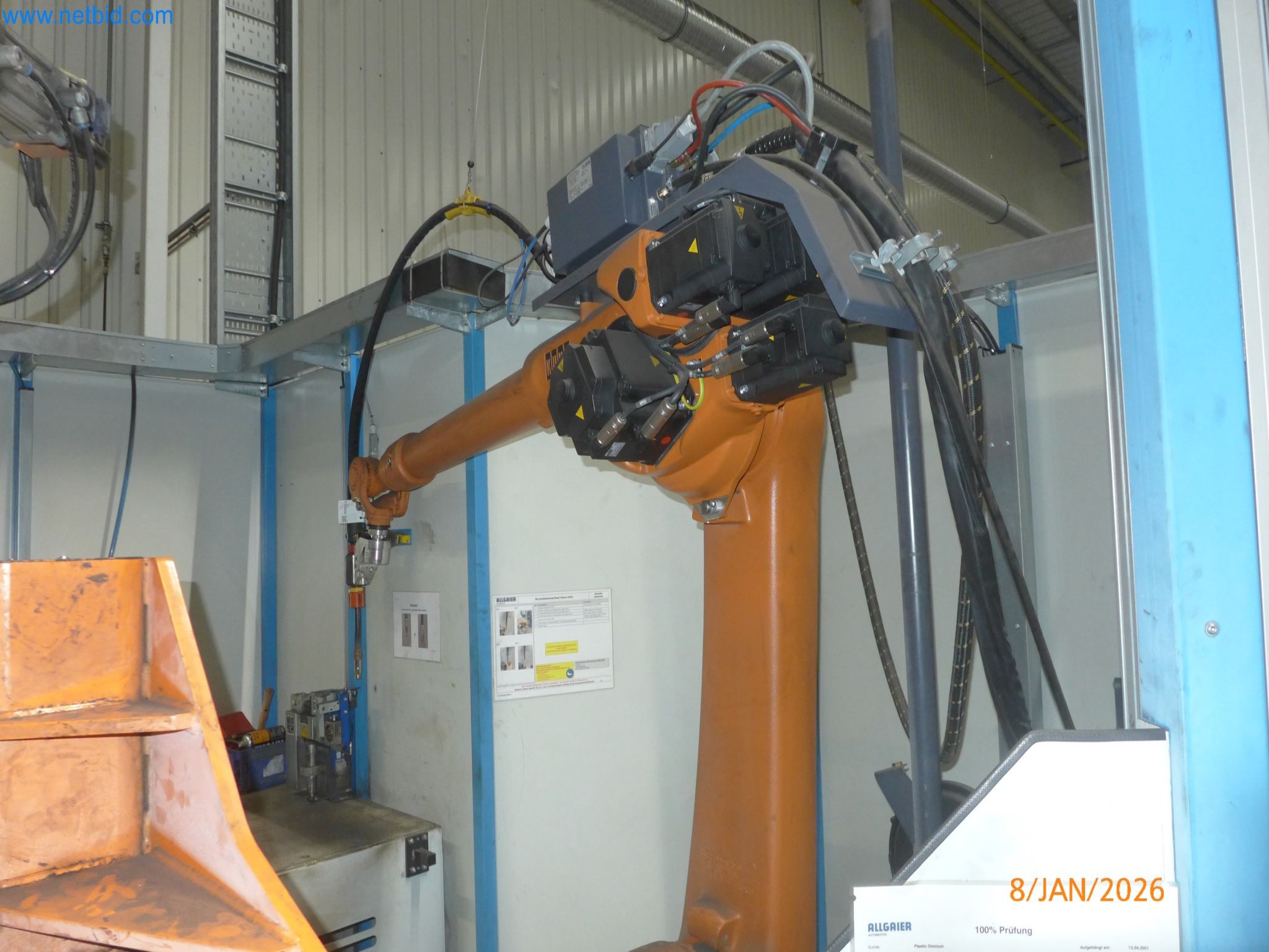 Machines and systems from the automotive supply industry-26