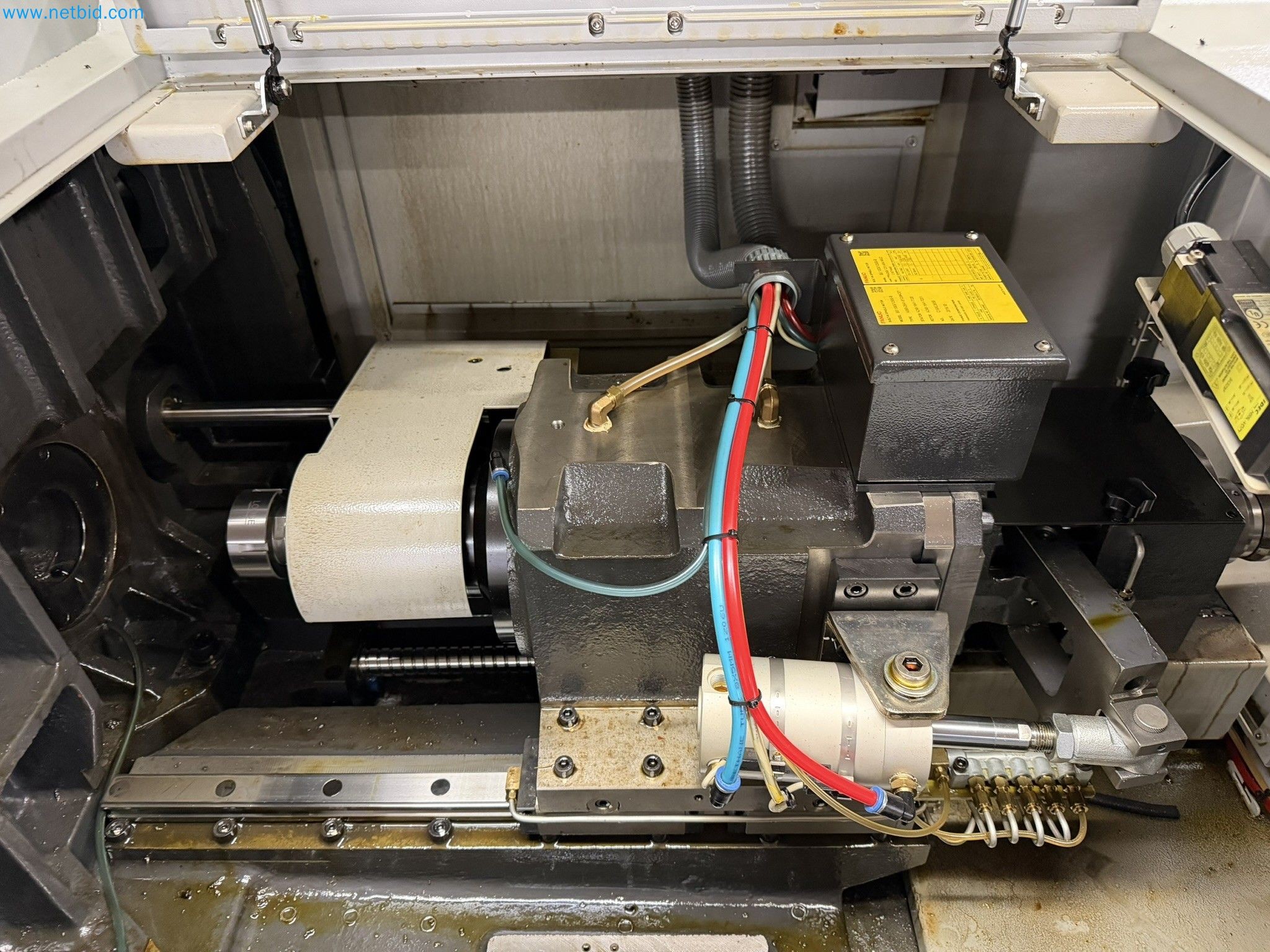 High-quality CNC sliding headstock automatic lathes from factory closure-11