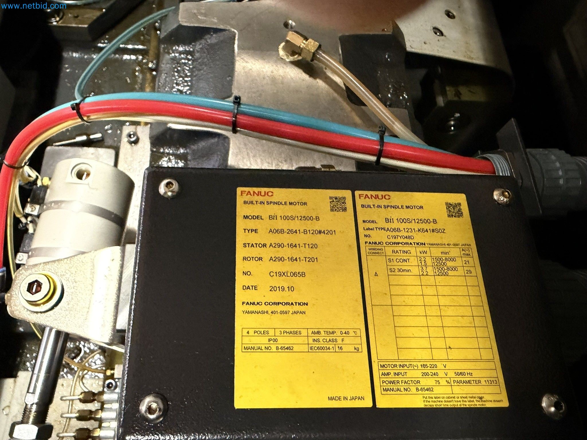 High-quality CNC sliding headstock automatic lathes from factory closure-12