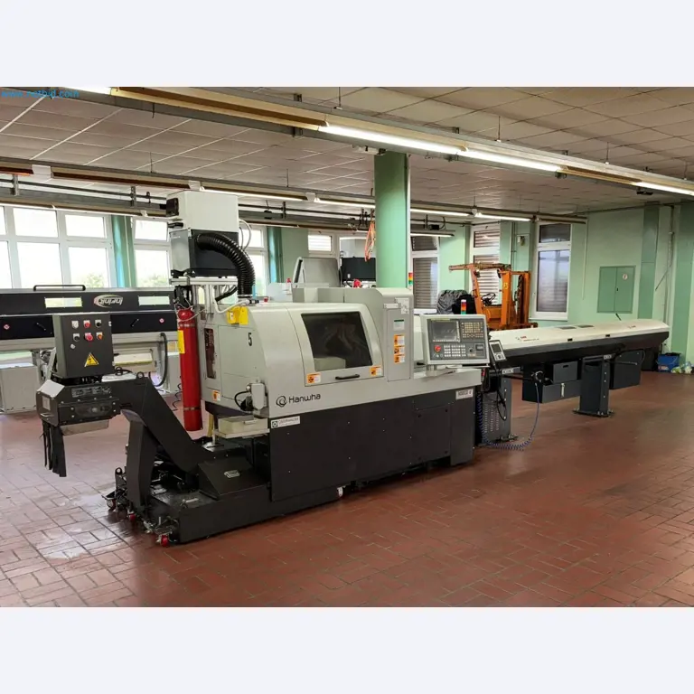 High-quality CNC sliding headstock automatic lathes from factory closure-2