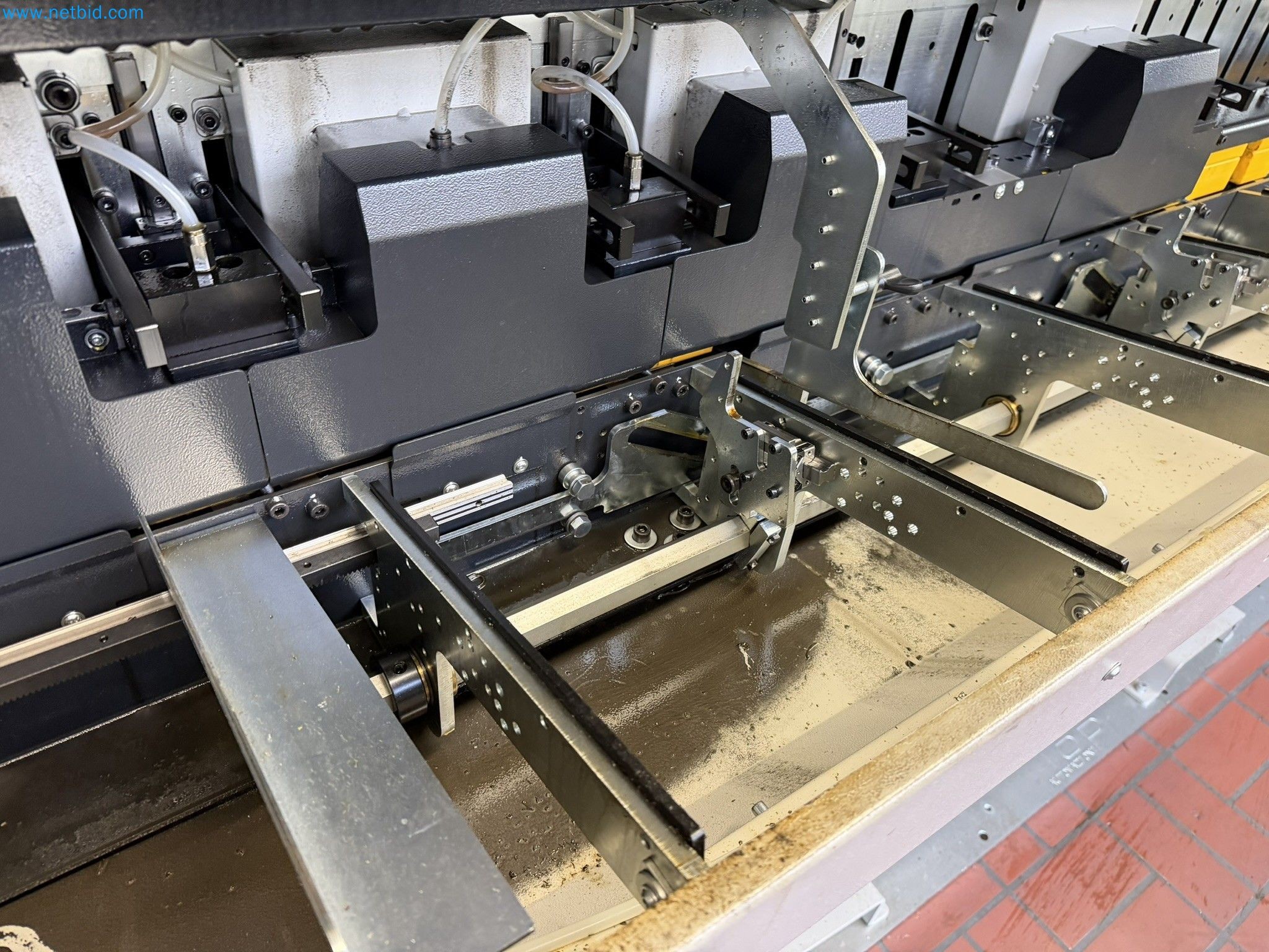 High-quality CNC sliding headstock automatic lathes from factory closure-16