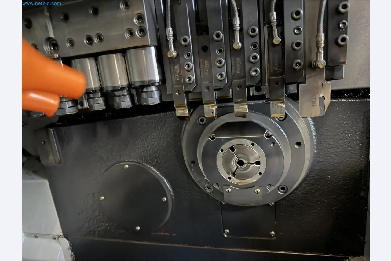 High-quality CNC sliding headstock automatic lathes from factory closure-8