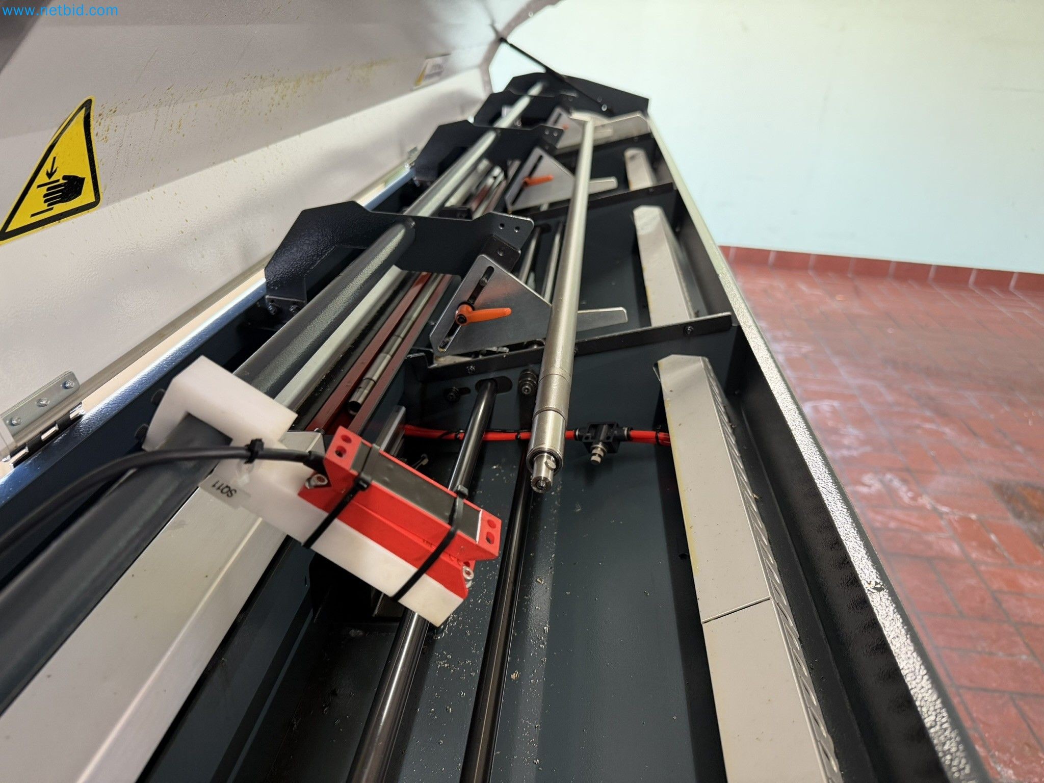 High-quality CNC sliding headstock automatic lathes from factory closure-18