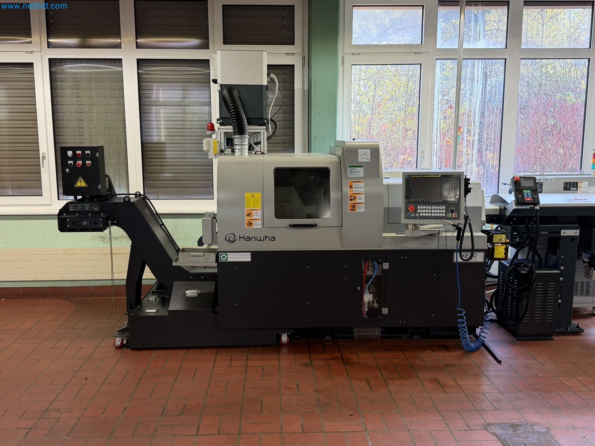 High-quality CNC sliding headstock automatic lathes from factory closure-1