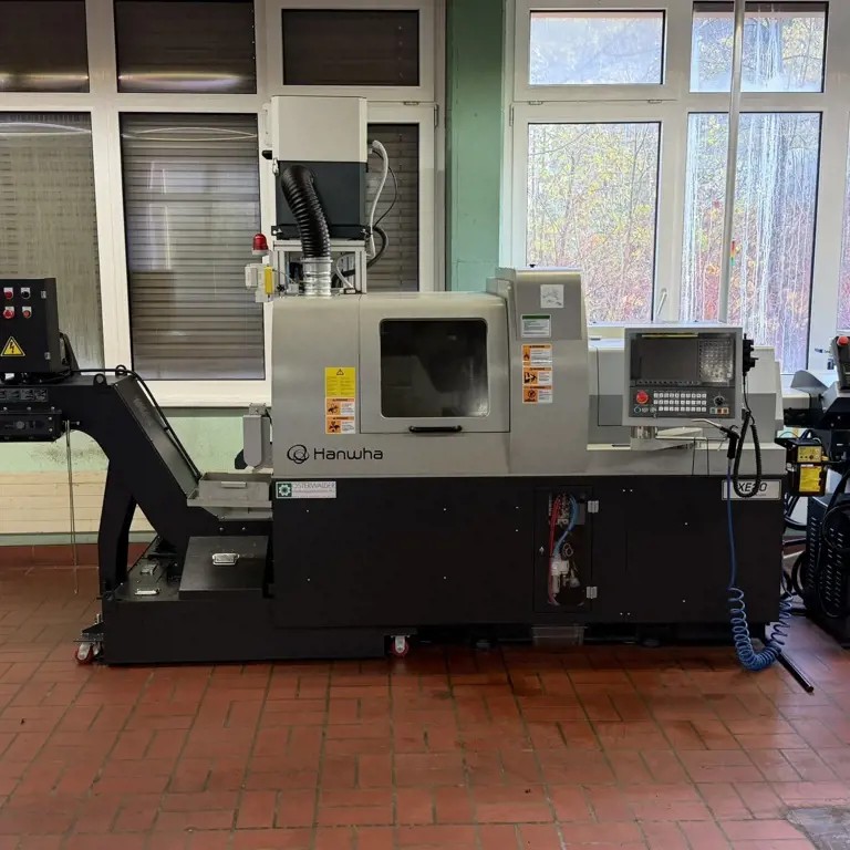 CNC sliding headstock lathe Hanwha XE 20H