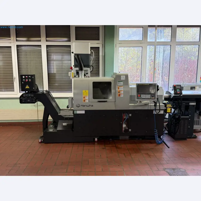 High-quality CNC sliding headstock automatic lathes from factory closure-1