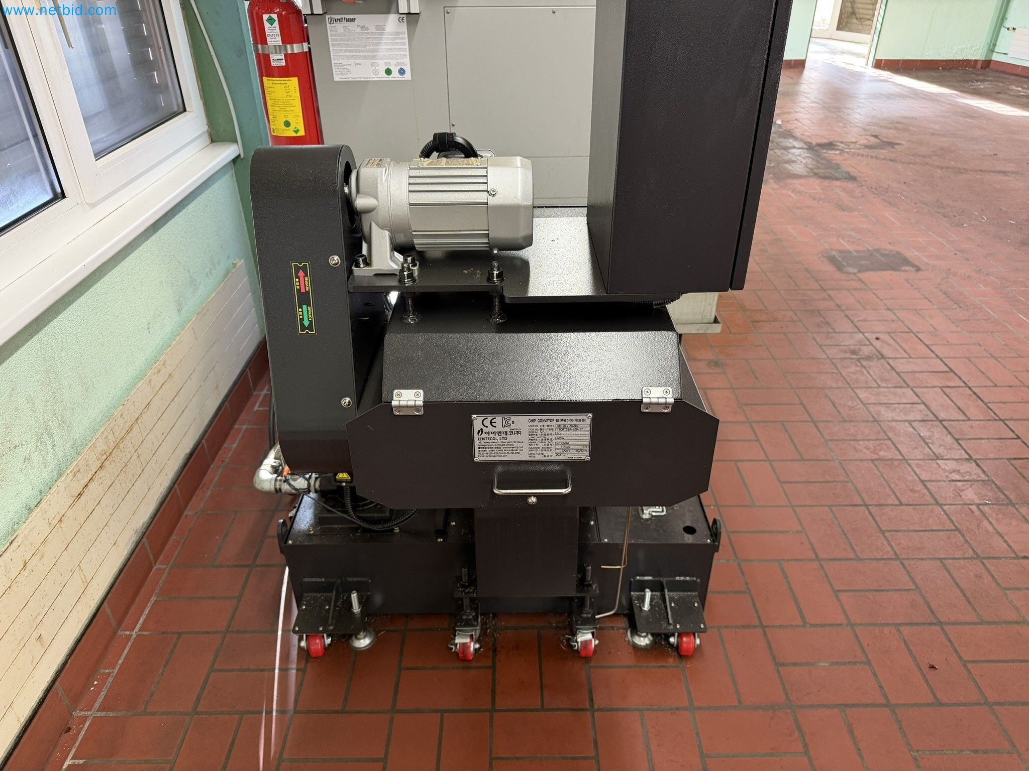 High-quality CNC sliding headstock automatic lathes from factory closure-27