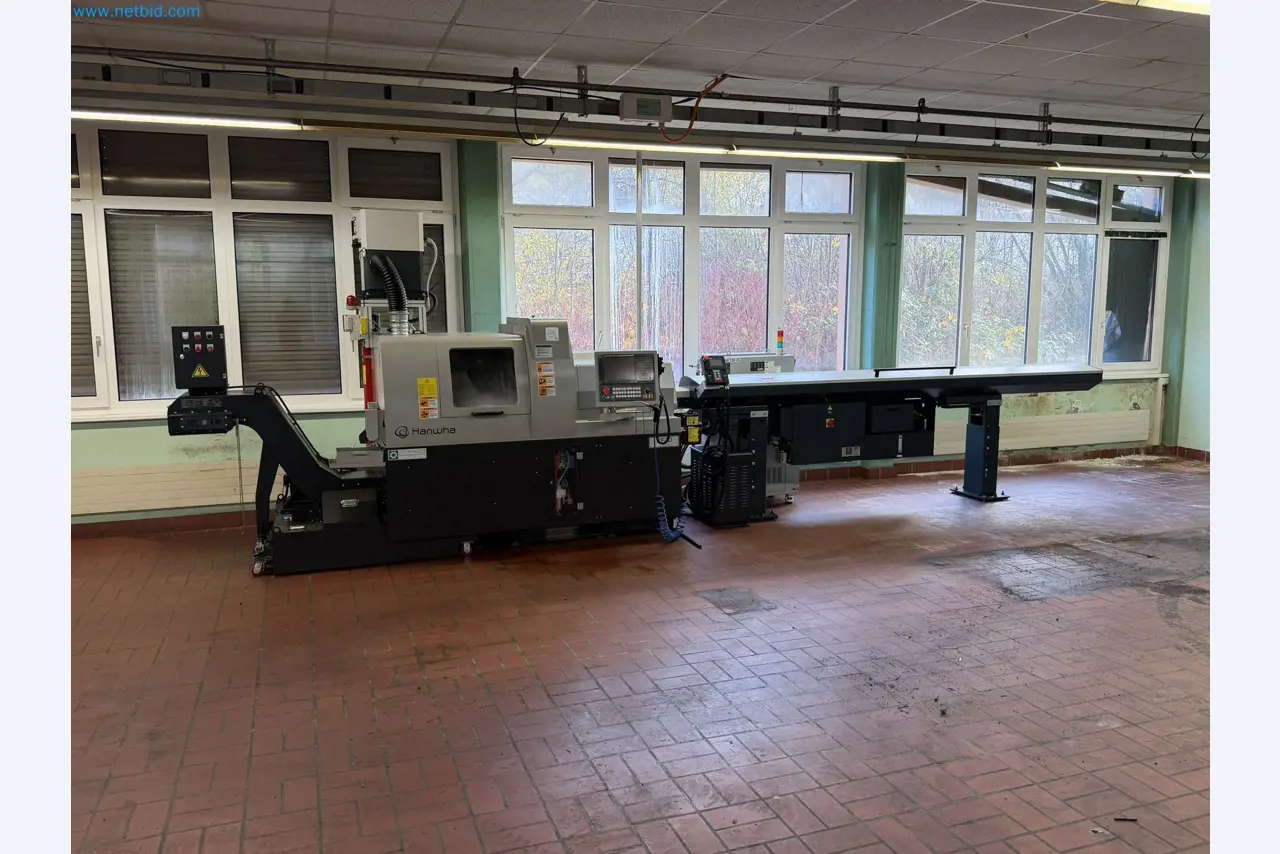 High-quality CNC sliding headstock automatic lathes from factory closure-2