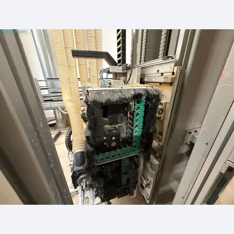 For sale due to insolvency. First-class longitudinal machining center with numerical control for modular furniture production with unloading robot-15