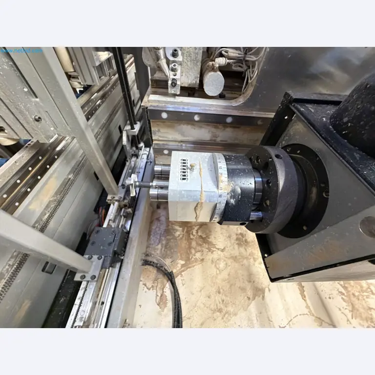 For sale due to insolvency. First-class longitudinal machining center with numerical control for modular furniture production with unloading robot-20