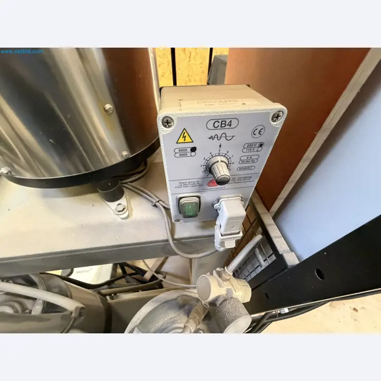 For sale due to insolvency. First-class longitudinal machining center with numerical control for modular furniture production with unloading robot-26