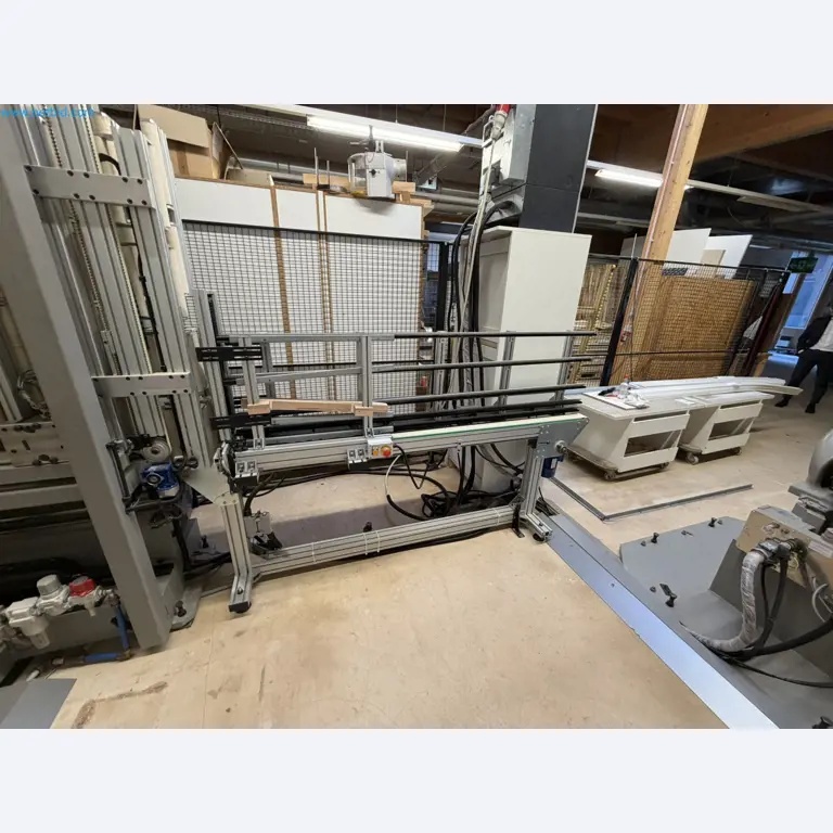 For sale due to insolvency. First-class longitudinal machining center with numerical control for modular furniture production with unloading robot-2