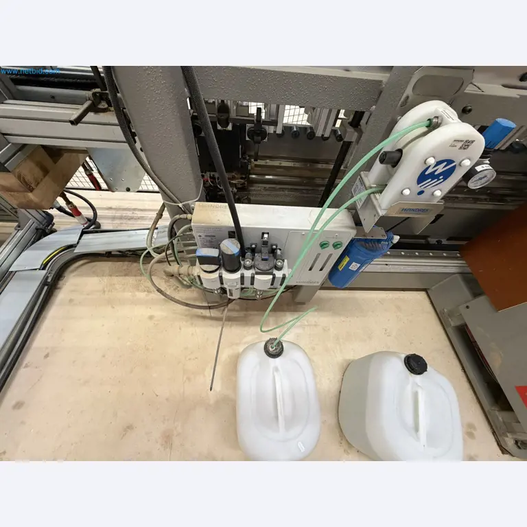 For sale due to insolvency. First-class longitudinal machining center with numerical control for modular furniture production with unloading robot-30