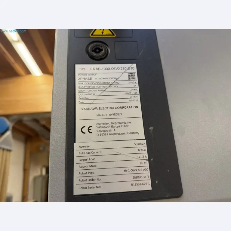 For sale due to insolvency. First-class longitudinal machining center with numerical control for modular furniture production with unloading robot-46