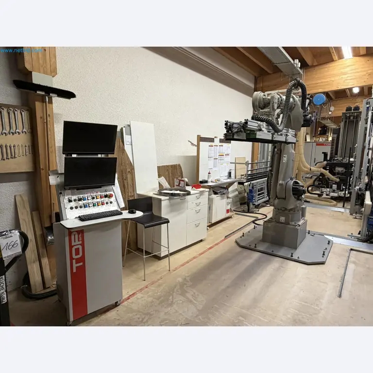 For sale due to insolvency. First-class longitudinal machining center with numerical control for modular furniture production with unloading robot-49