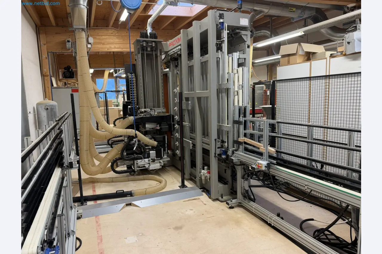 For sale due to insolvency. First-class longitudinal machining center with numerical control for modular furniture production with unloading robot-5