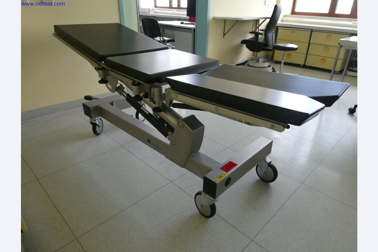 Ausstattung eines Klinikums-1