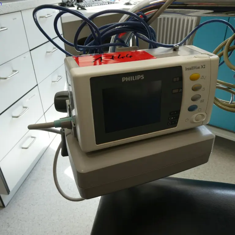 Zasilacz/ładowarka Philips Medizin Systeme GmbH M 8023 A