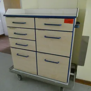 1 Posten Akcesoria do oddziałów