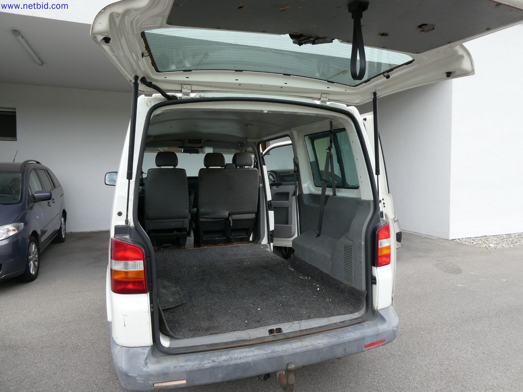 Ausstattung eines Klinikums-6