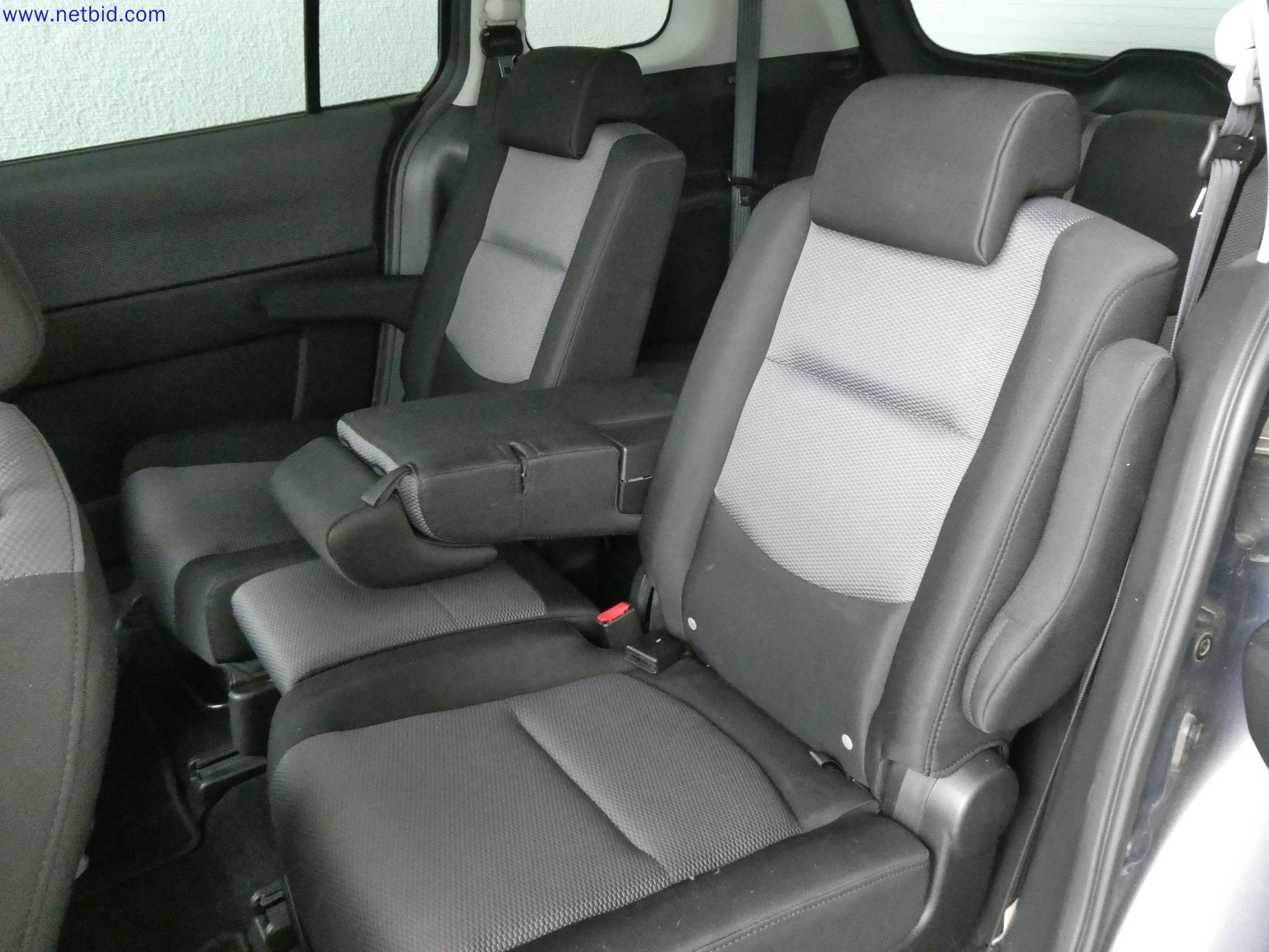 Passenger car Mazda M5 – foto 23 – kavel bij NetBid, Tettnang