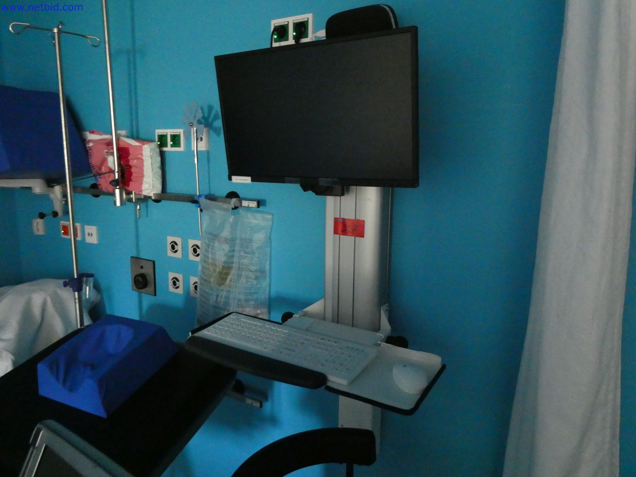 Ausstattung eines Klinikums-1